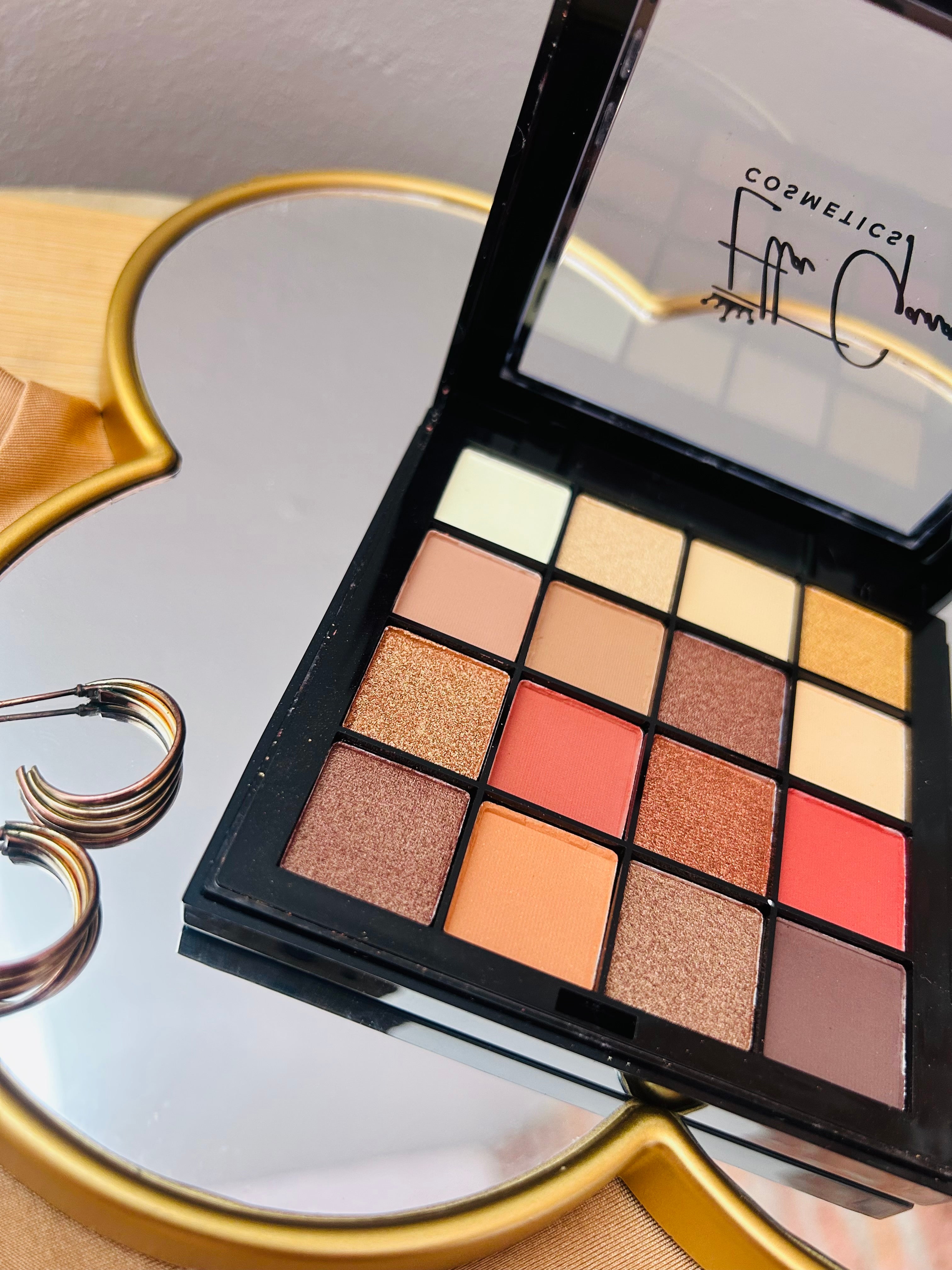 Melora eyeshadow palette