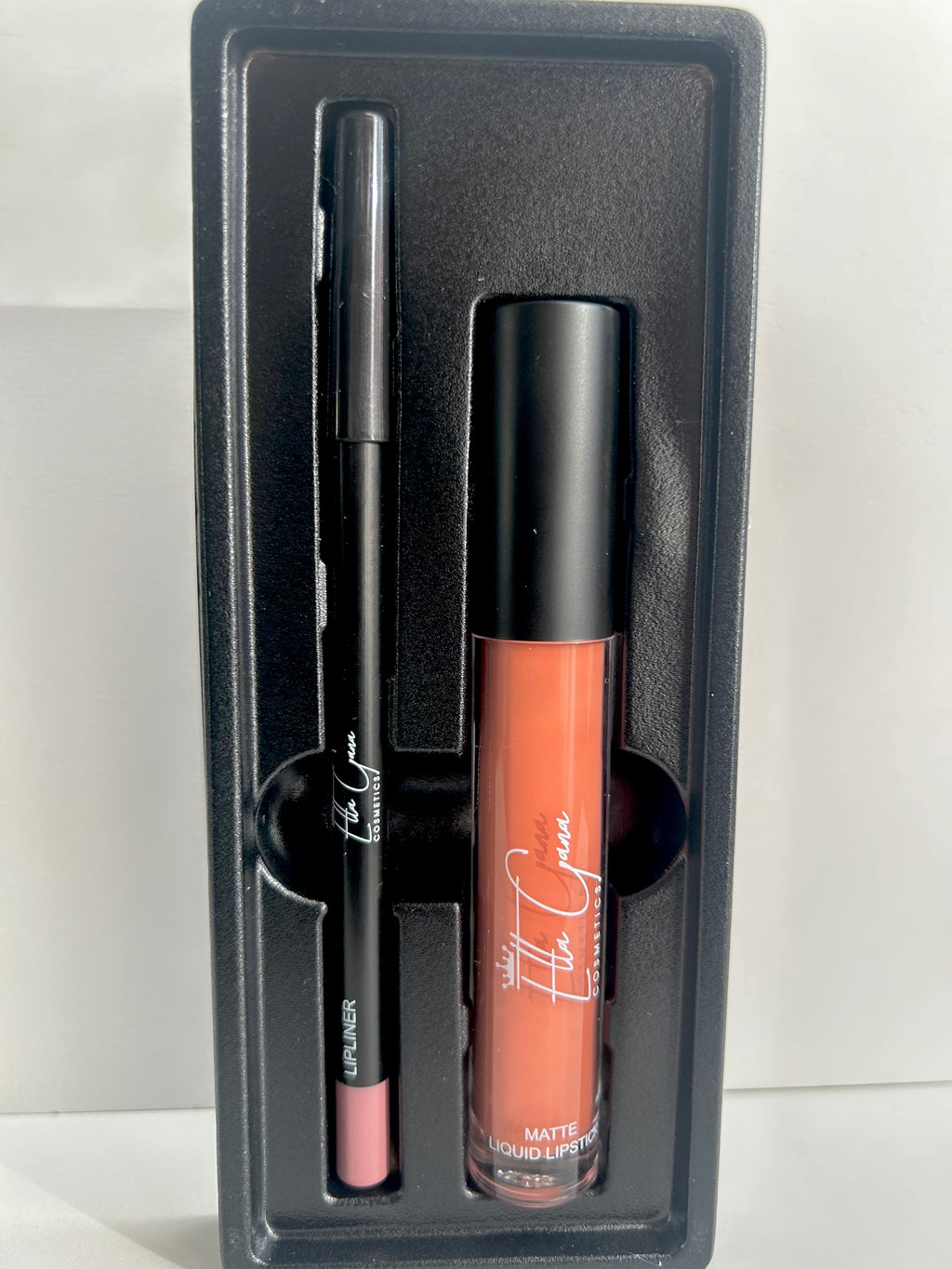Naked Matte liquid lipstick kit(lipliner included)